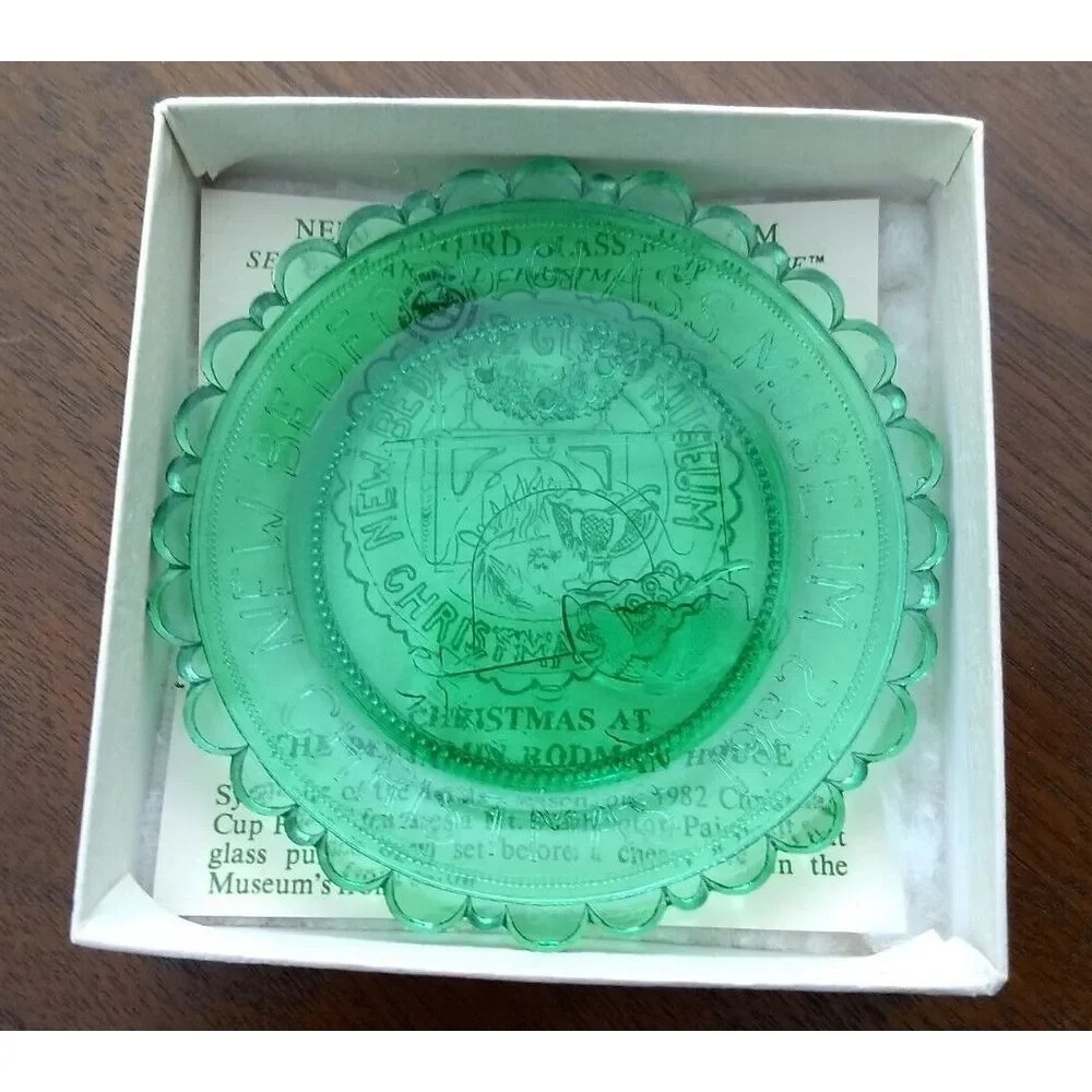 Pairpoint CHRISTMAS RODMAN PARLOR FIREPLACE 1982 New Bedford‎ Museum Cup Plate